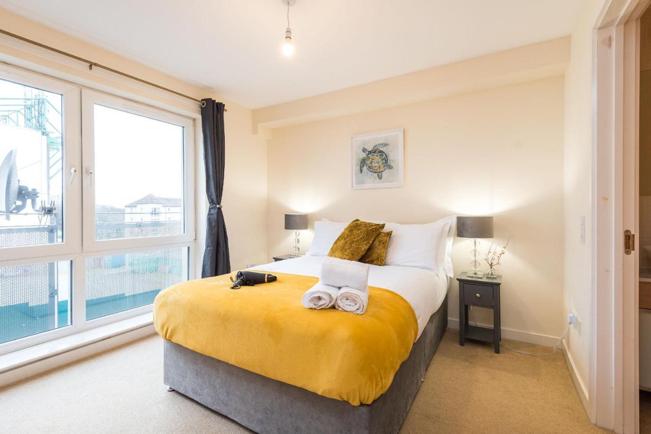 Elegant 2 Bedroom City Centre Apartment - Free Parking - Private Balcony Эдинбург Экстерьер фото